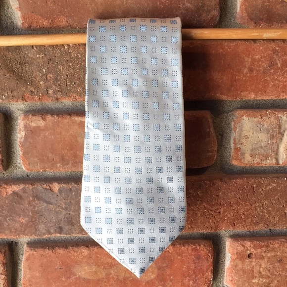 DKNY Light Blue Silk Tie - Picture 1 of 5